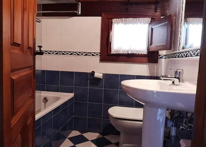 La Casa Roja * Pechón