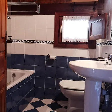 La Casa Roja * Pechón